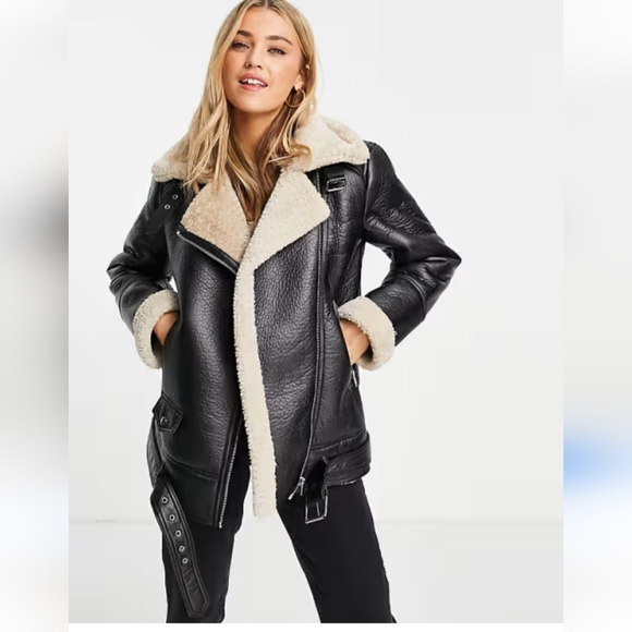 Zara Jackets & Blazers - STRADIVARIUS FAUX LEATHER SHEARLING BIKER JACKET-SIZE MEDIUM